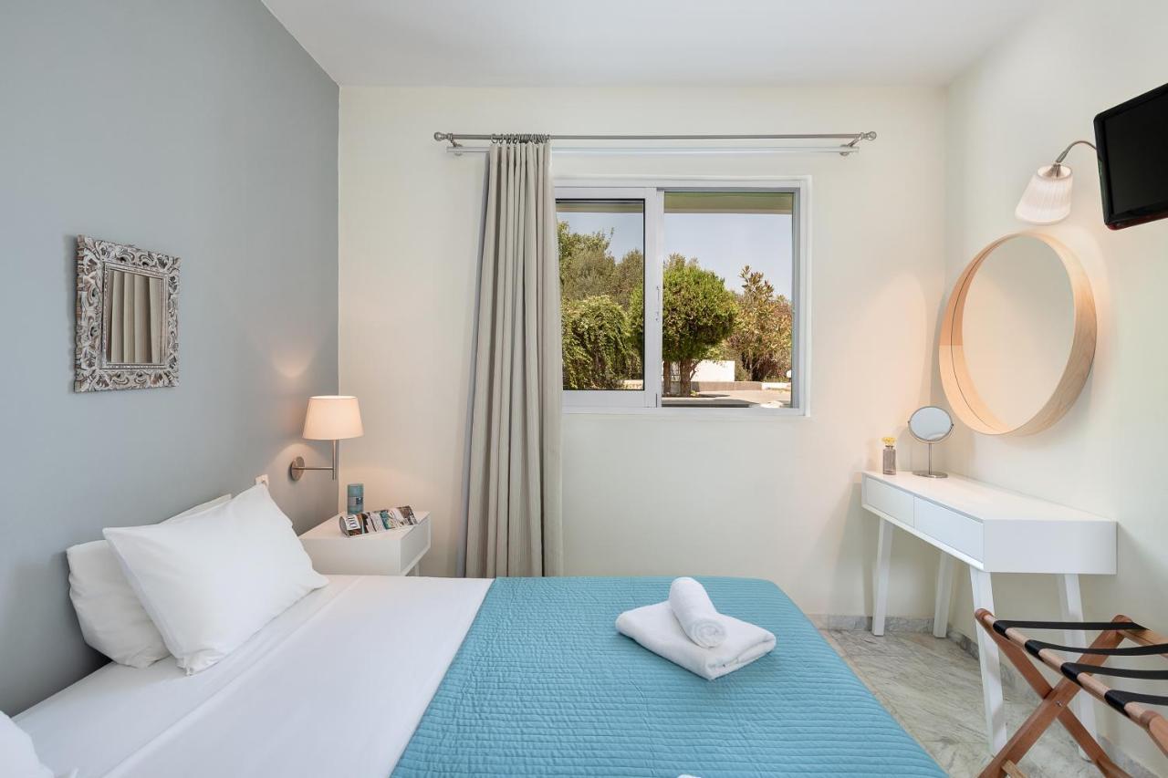 Villa Life Agia Marina Extérieur photo