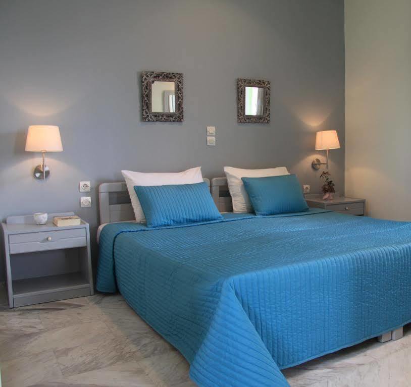 Villa Life Agia Marina Extérieur photo
